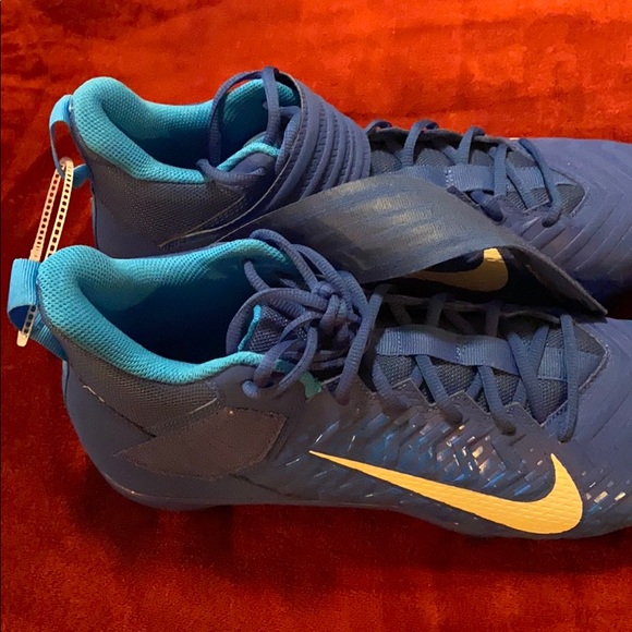 🆕Nike Alpha Menace Varsity 2, football cleats - Picture 3 of 16